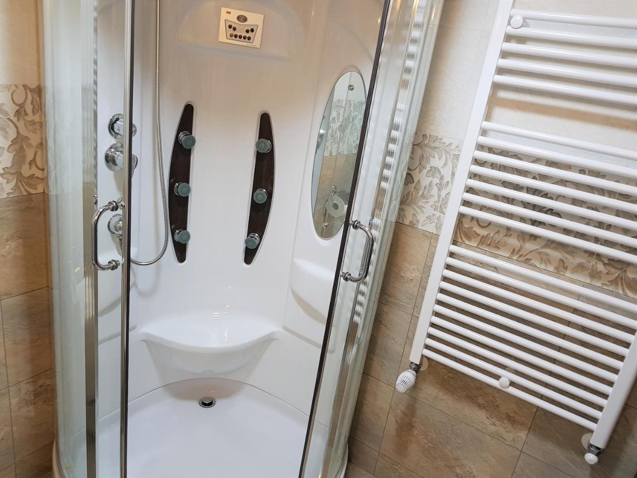 Villa Lotus ديفا المظهر الخارجي الصورة