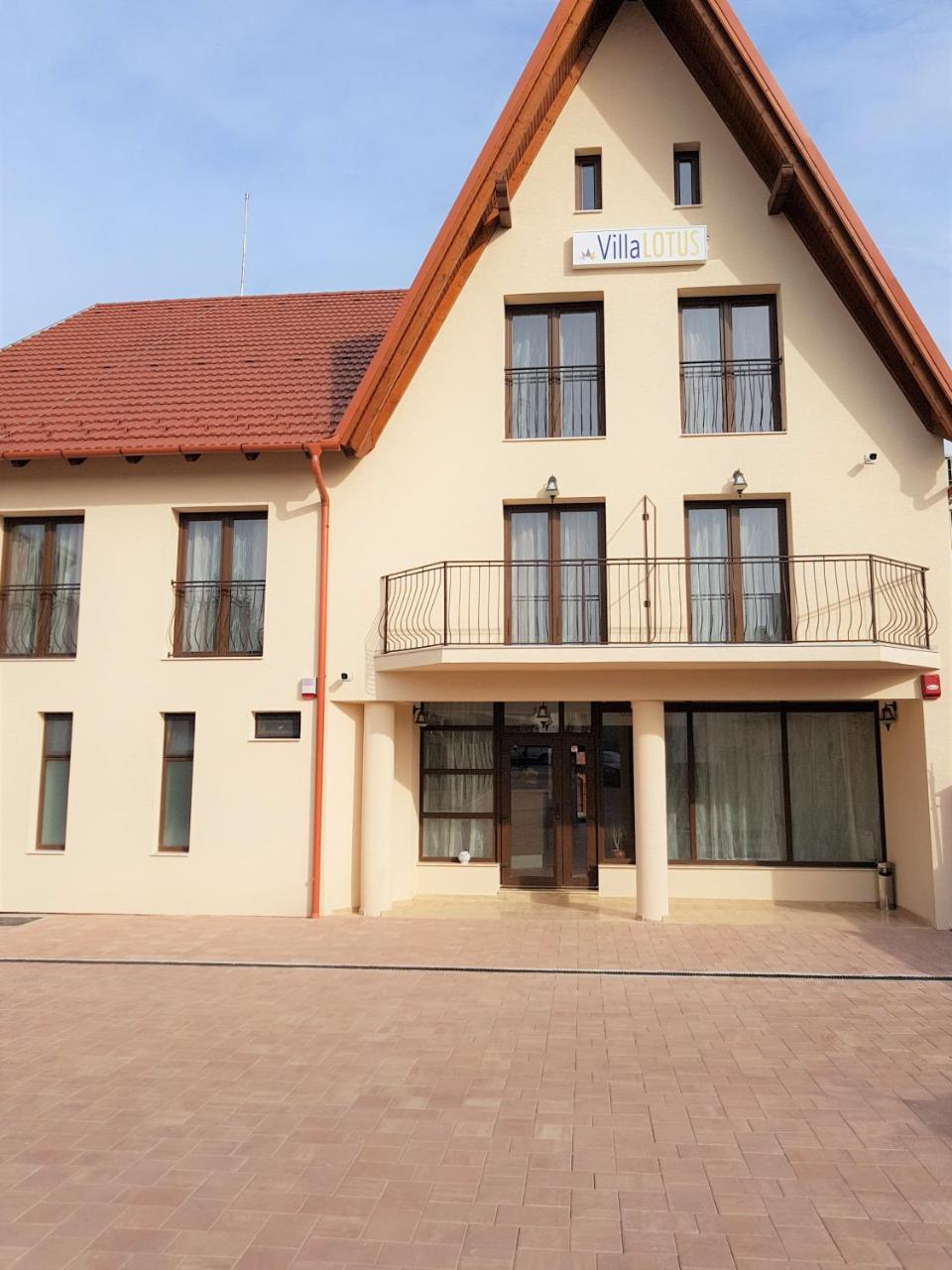 Villa Lotus ديفا المظهر الخارجي الصورة
